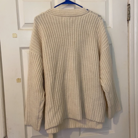 Thick cream wrap knit - Picture 2 of 3